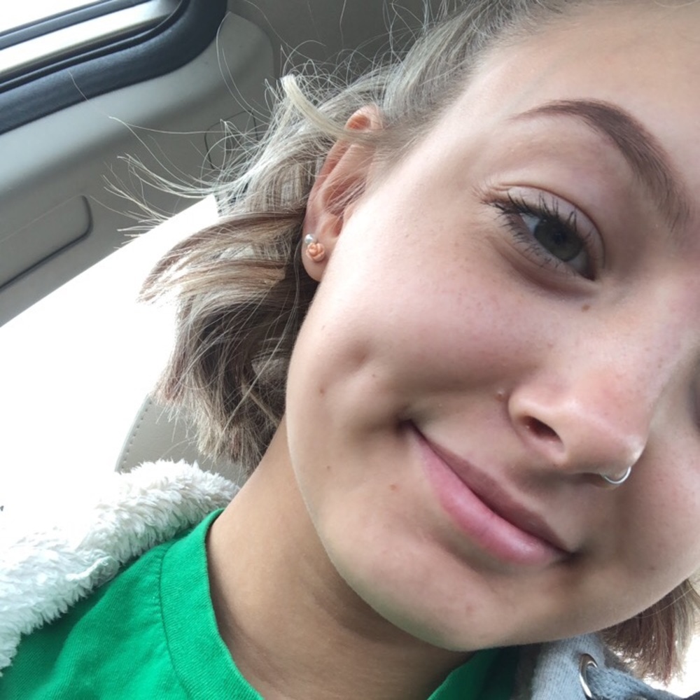 Meet your Posher, Faryn